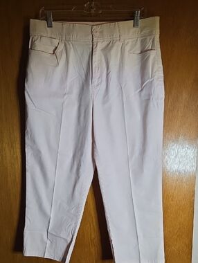 Chirstopher & Banks Light Pink 5 Pocket Capris